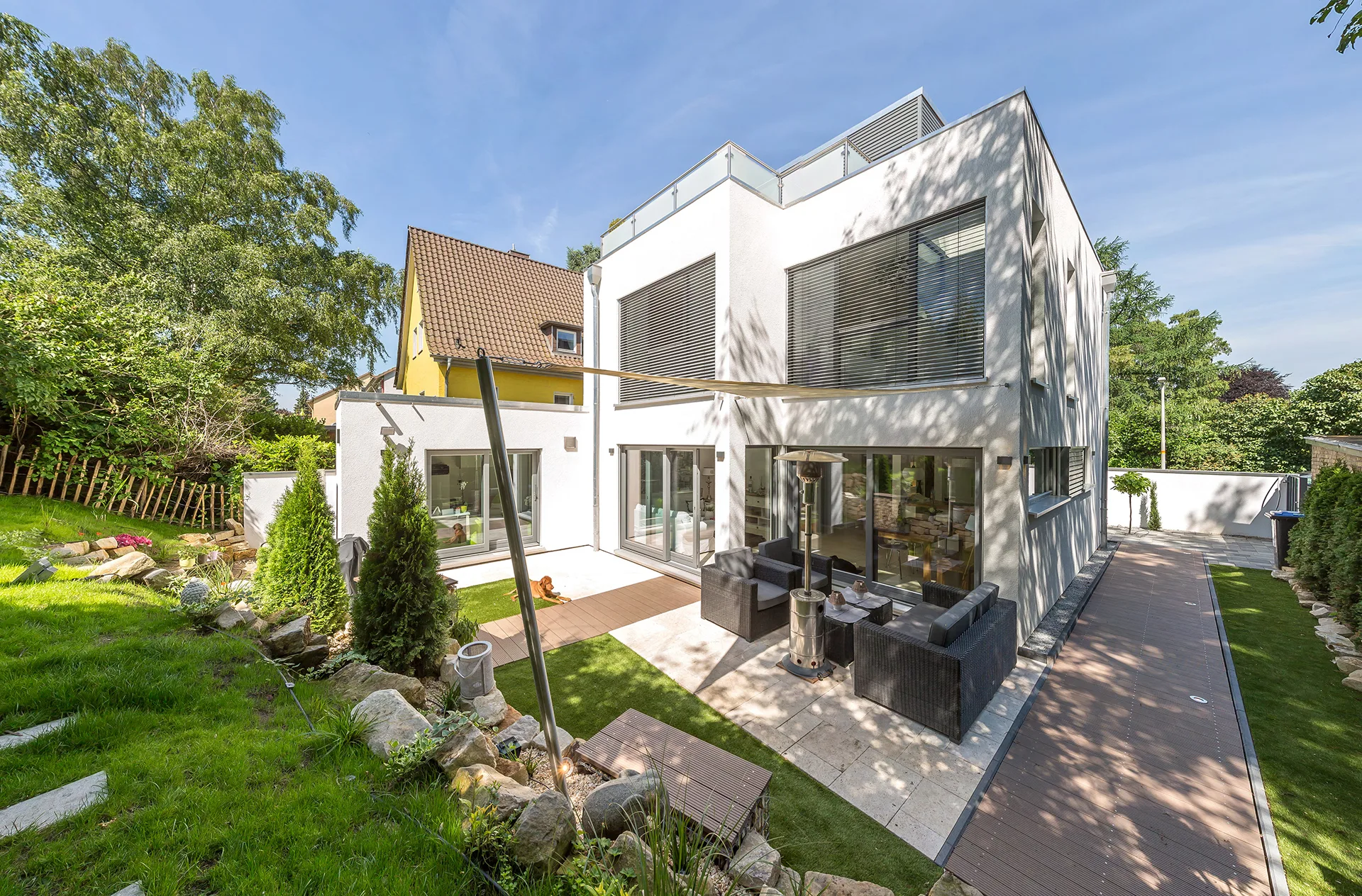 Bauen auf engstem Raum von Meisterstück-HAUS