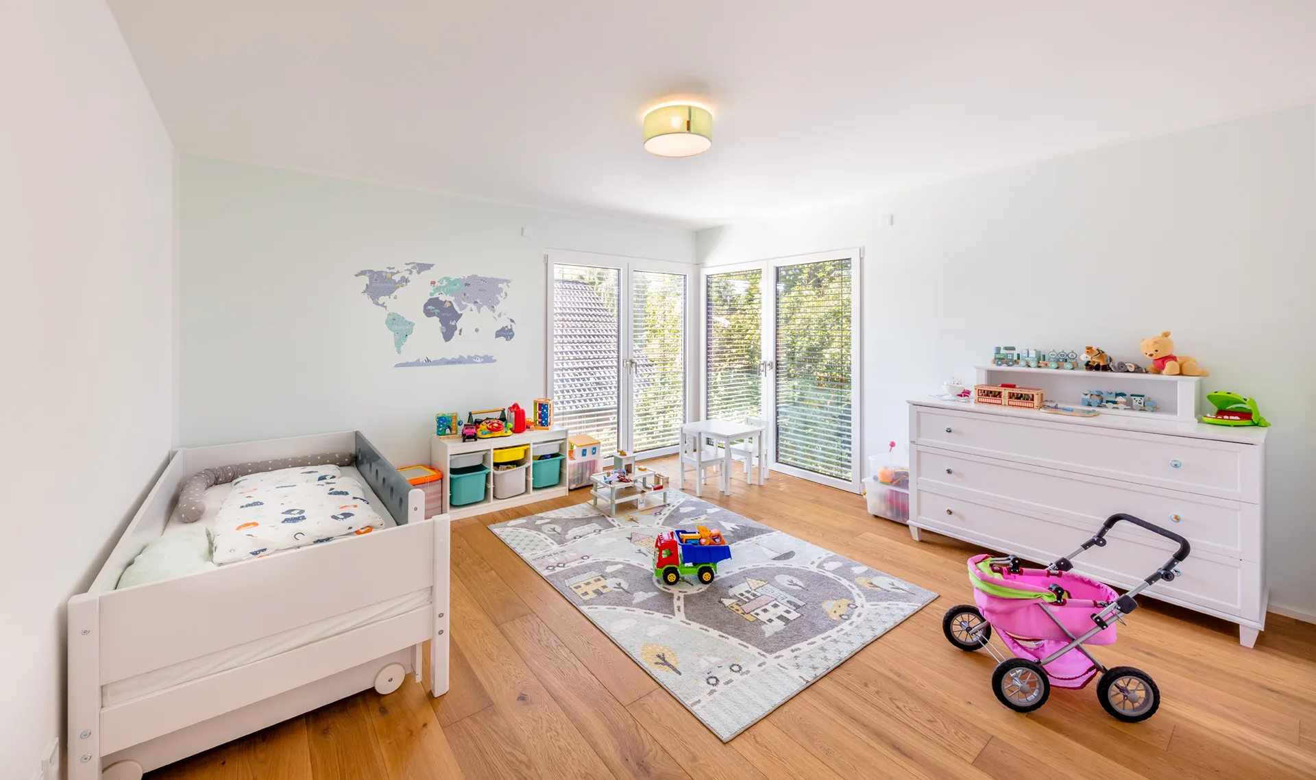 Bauhaus Familienvilla auf Bestandskeller von Meisterstück-HAUS Kinderzimmer 2