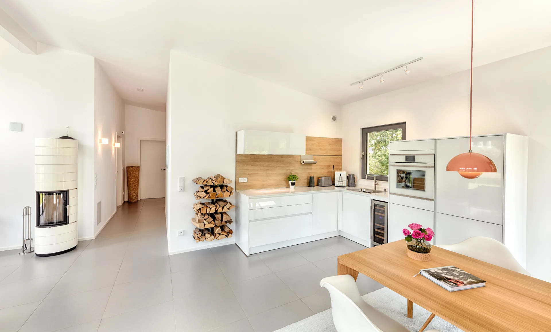 Bungalow MIDSOMMER mit Pultdach von Meisterstueck Haus Kueche