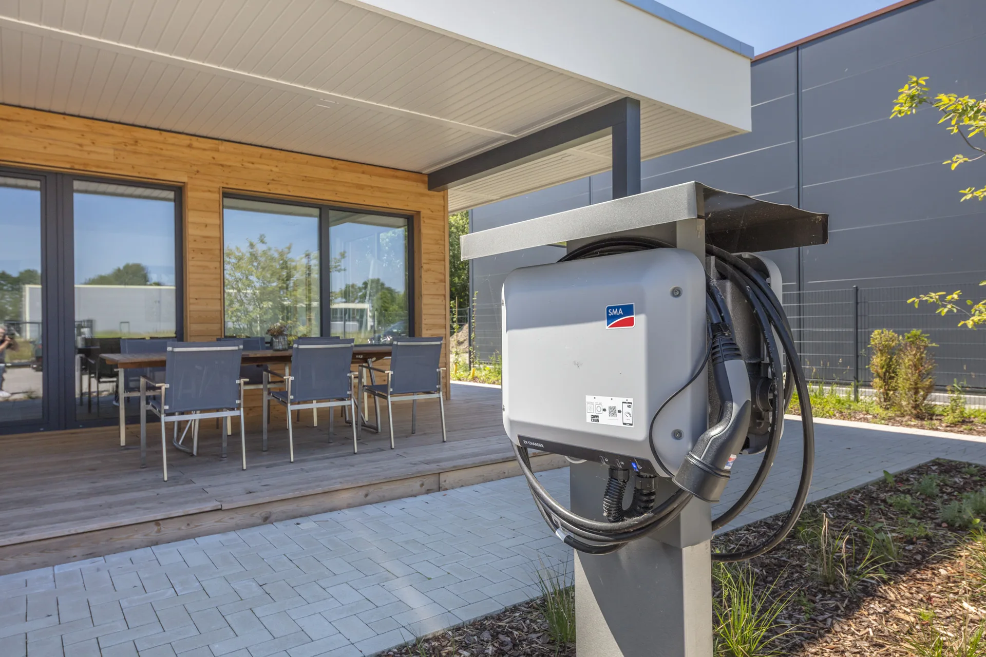 Buerogebaeude in Senden von Meisterstueck Haus Ladesaeule