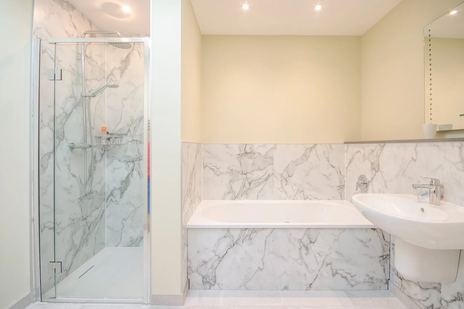 Hang-Bungalow in Dover von Meisterstueck Haus Badezimmer