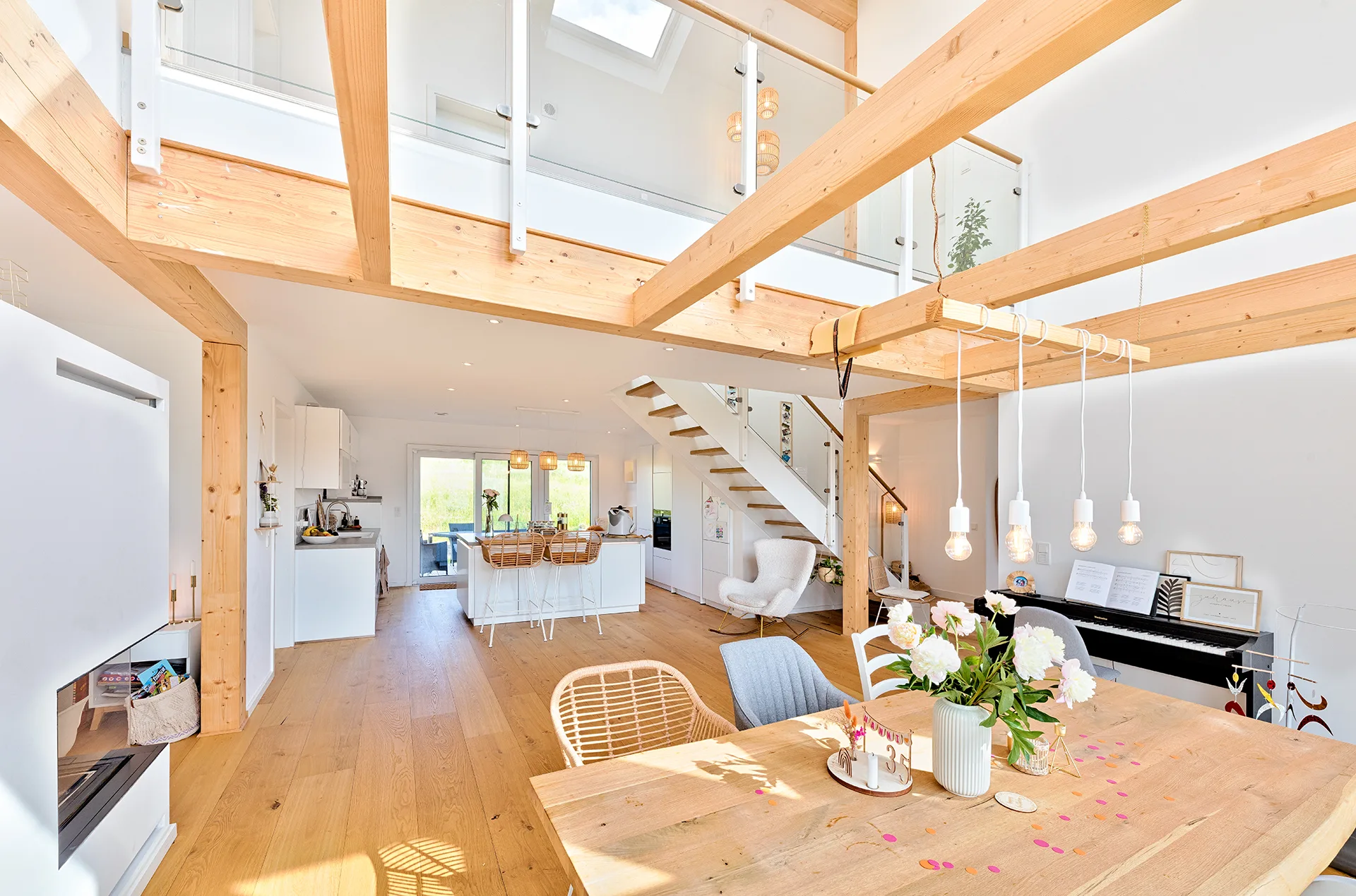 Kubus Familienhaus von Meisterstueck Haus Essbereich