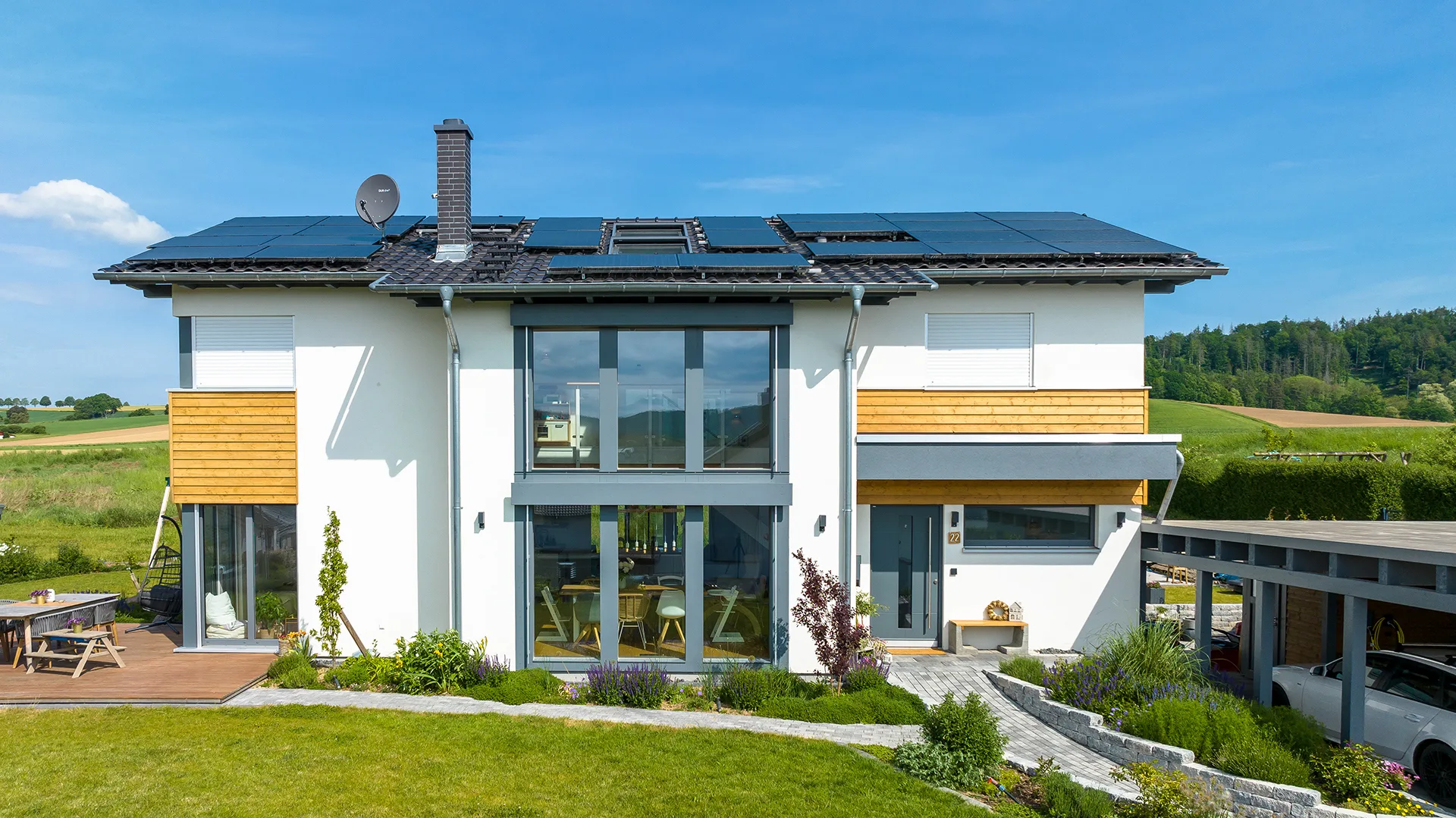 Kubus Familienhaus von Meisterstueck Haus Frontansicht