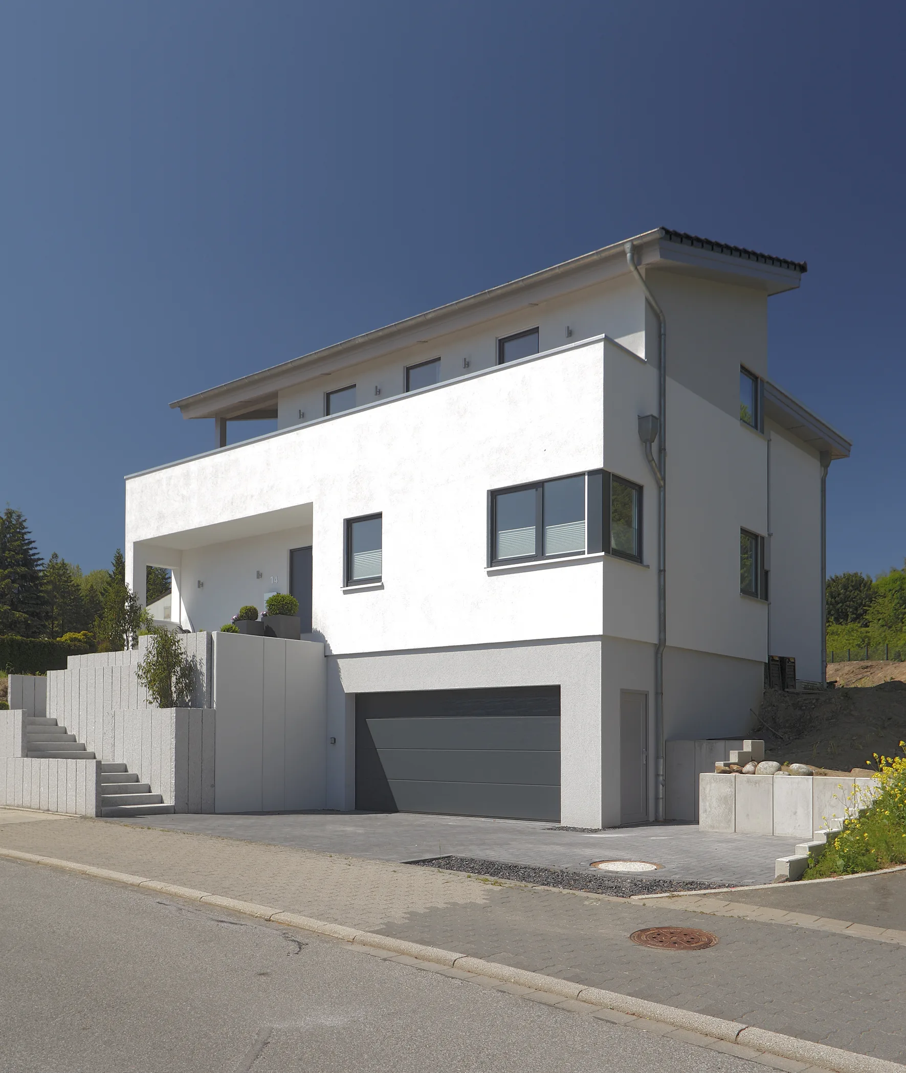 Kubistische Villa von Meisterstueck Haus Strassenansicht