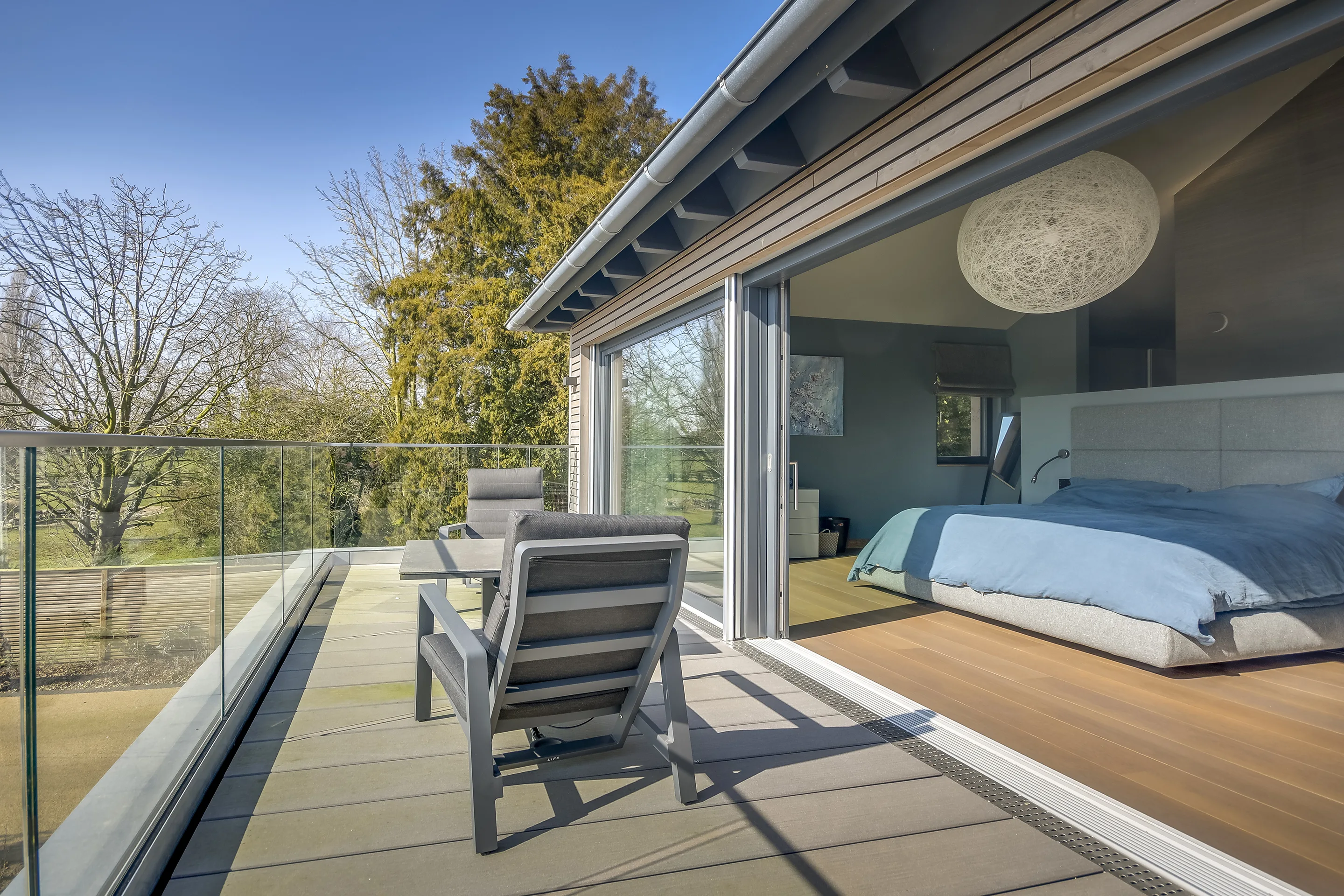 Villa in Norfolk von Meisterstueck Haus Balkonansicht