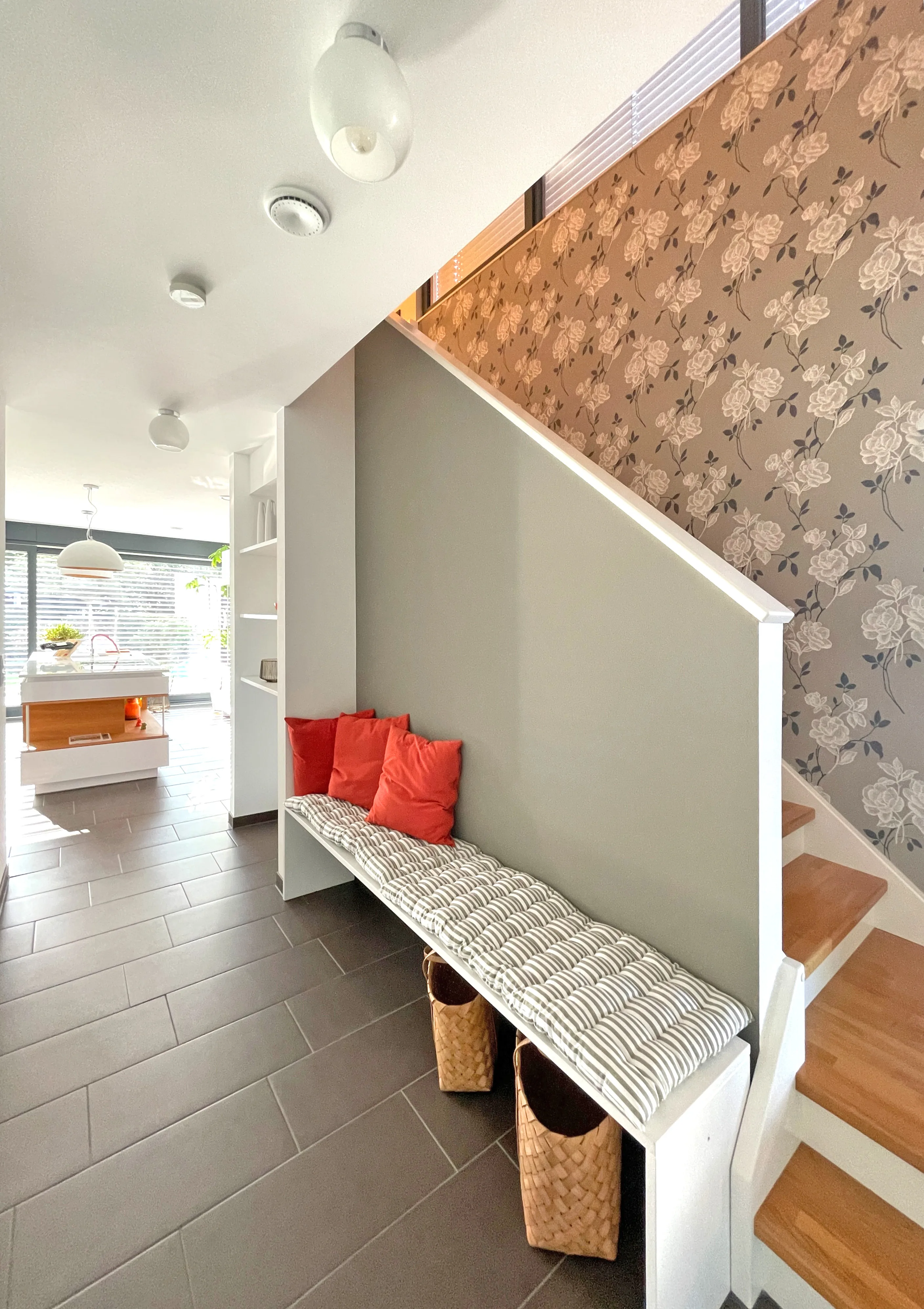 Musterhaus BOX in Hameln von Meisterstueck Haus Flur