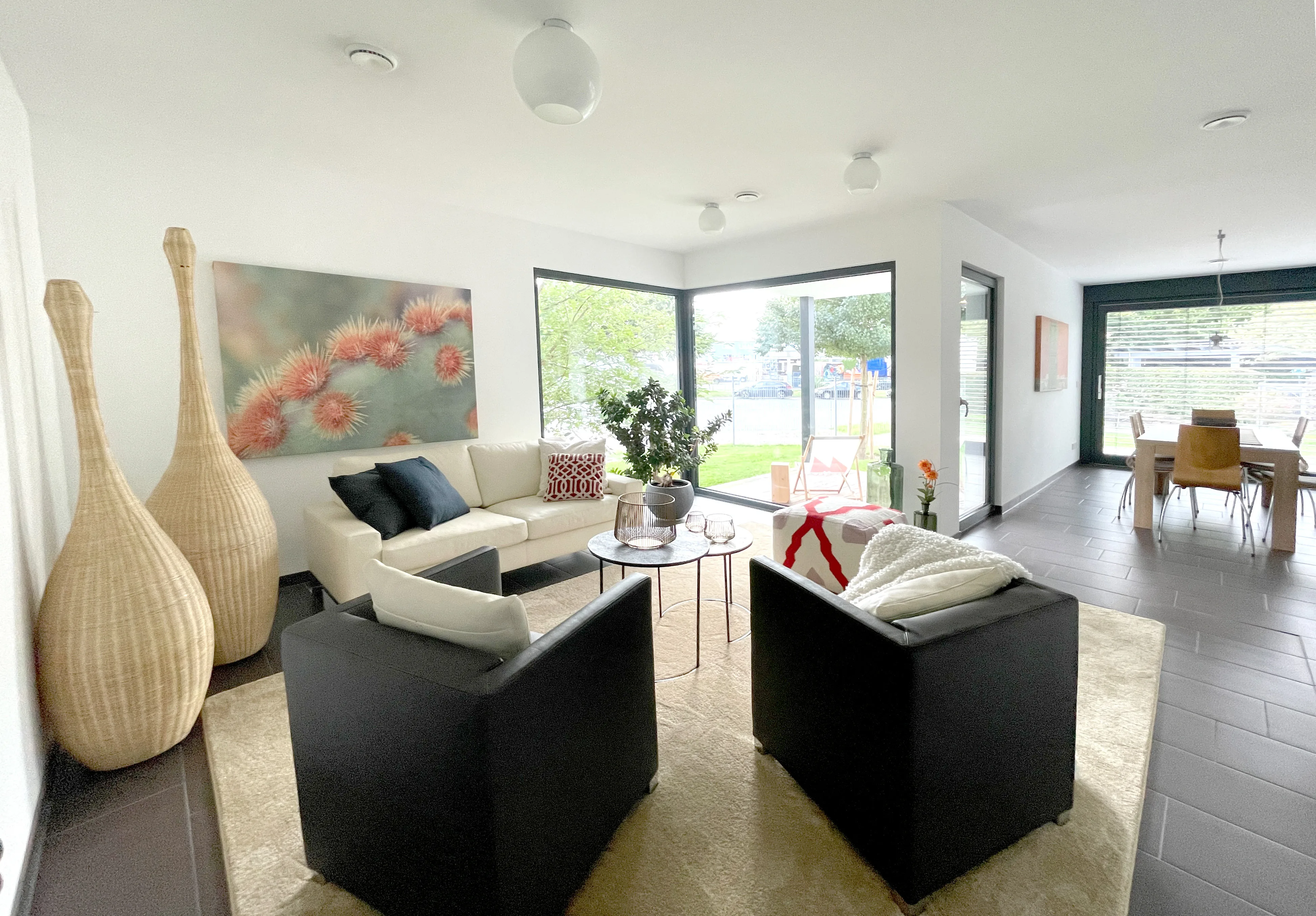 Musterhaus BOX in Hameln von Meisterstueck Haus Wohnzimmer Ansicht 2