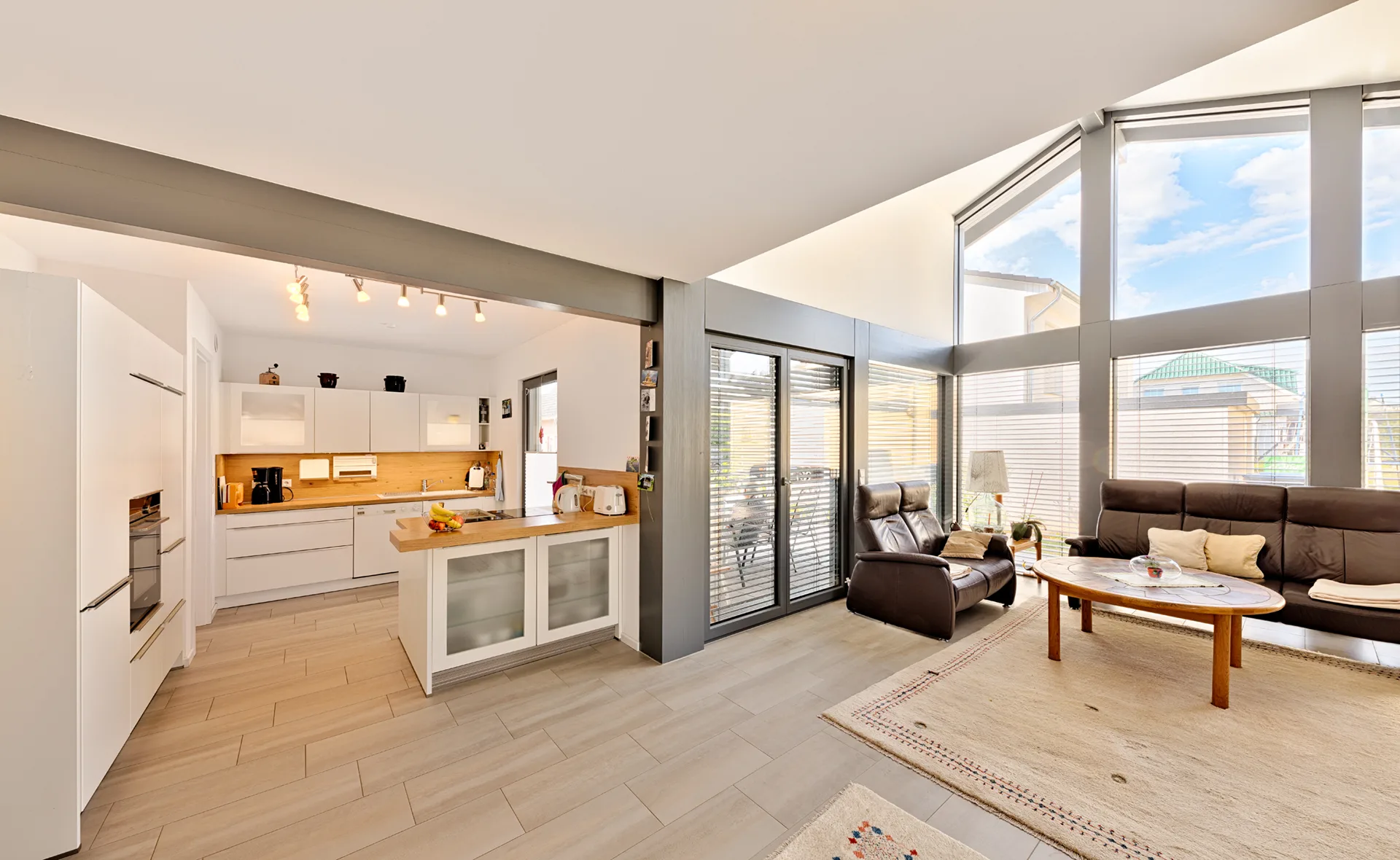 Winkelbungalow MIDSOMMER (EH 40+) von Meisterstueck Haus Kueche