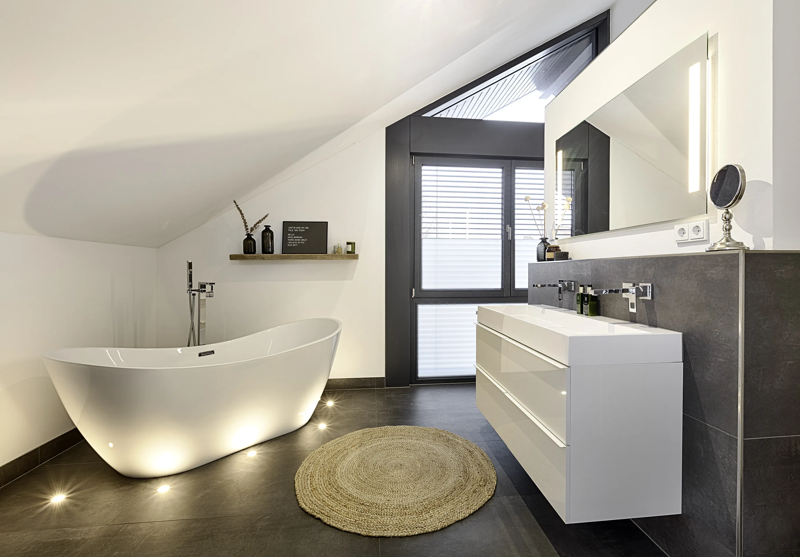 ÄSTHETIK 20.16.037 Badezimmer
