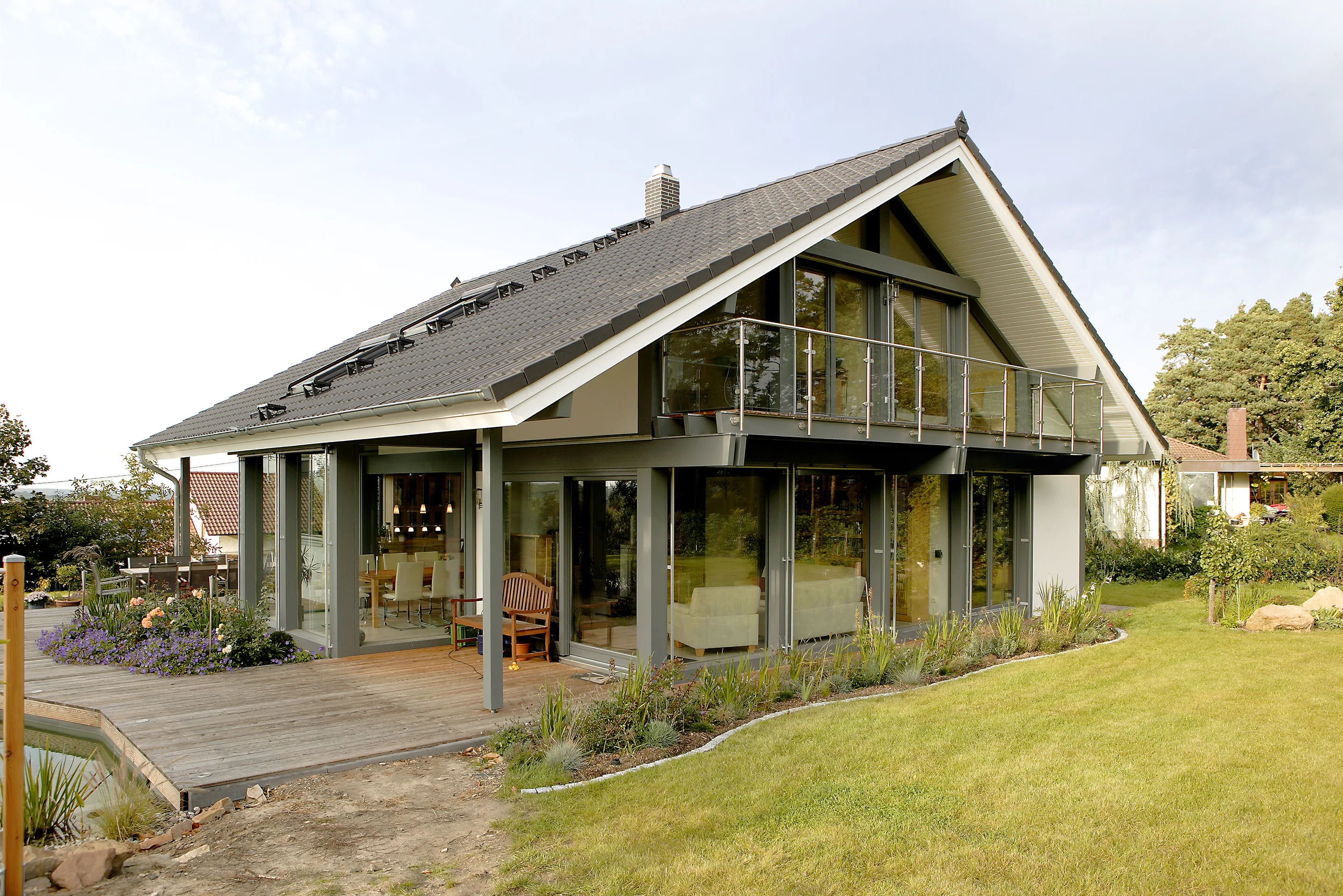 ÄSTHETIK 24.06.039 Gartenansicht