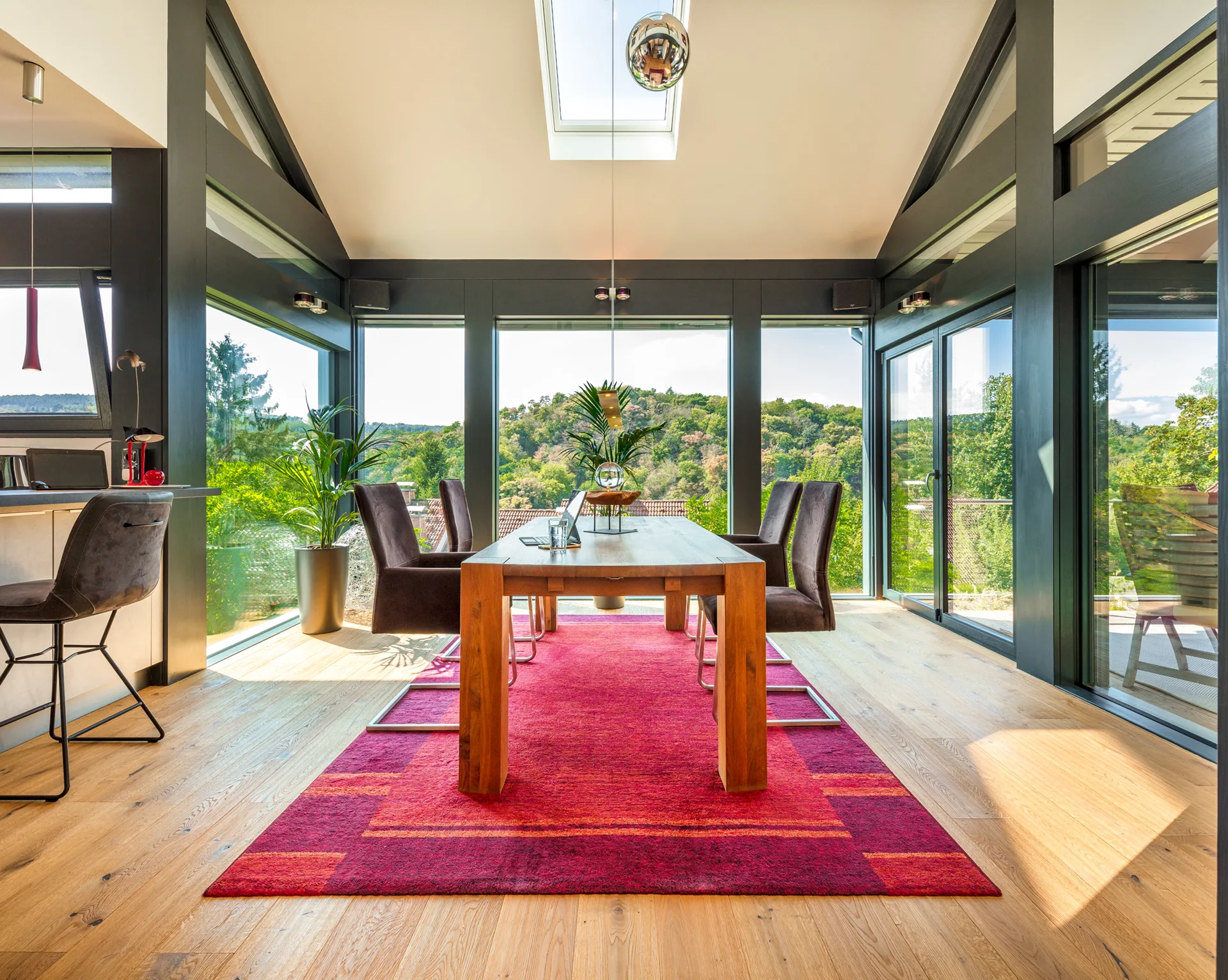 Aesthetik am Hang 24.18.044 von Meisterstueck Haus Essbereich 2