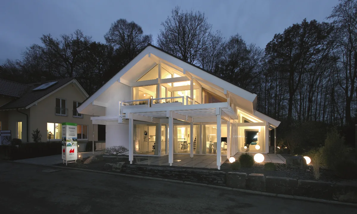 Meisterstück Musterhaus Modernes Fachwerkhaus Bad Vilbel Nachtansicht