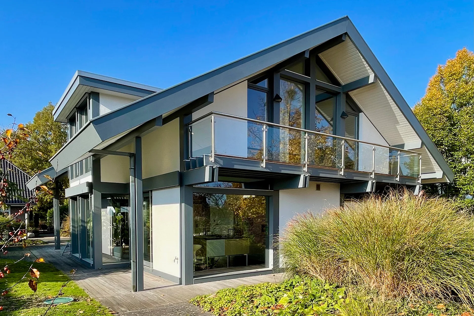Musterhaus AESTHETIK in Hannover von Meisterstueck Haus Seitenansicht 1