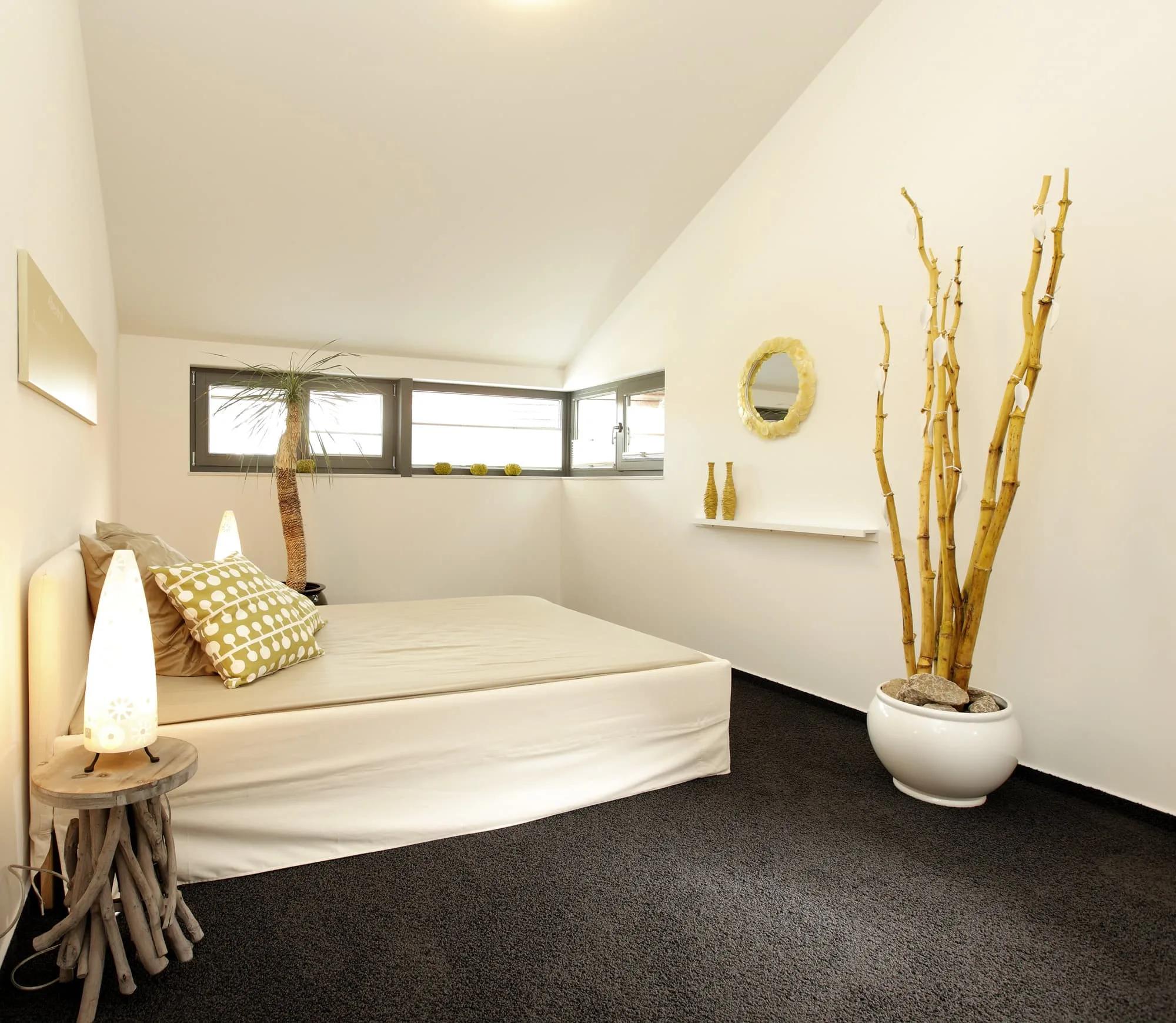 Musterhaus KUBUS-Edition Holz in Bad Vilbel von Meisterstueck Haus Schlafzimmer