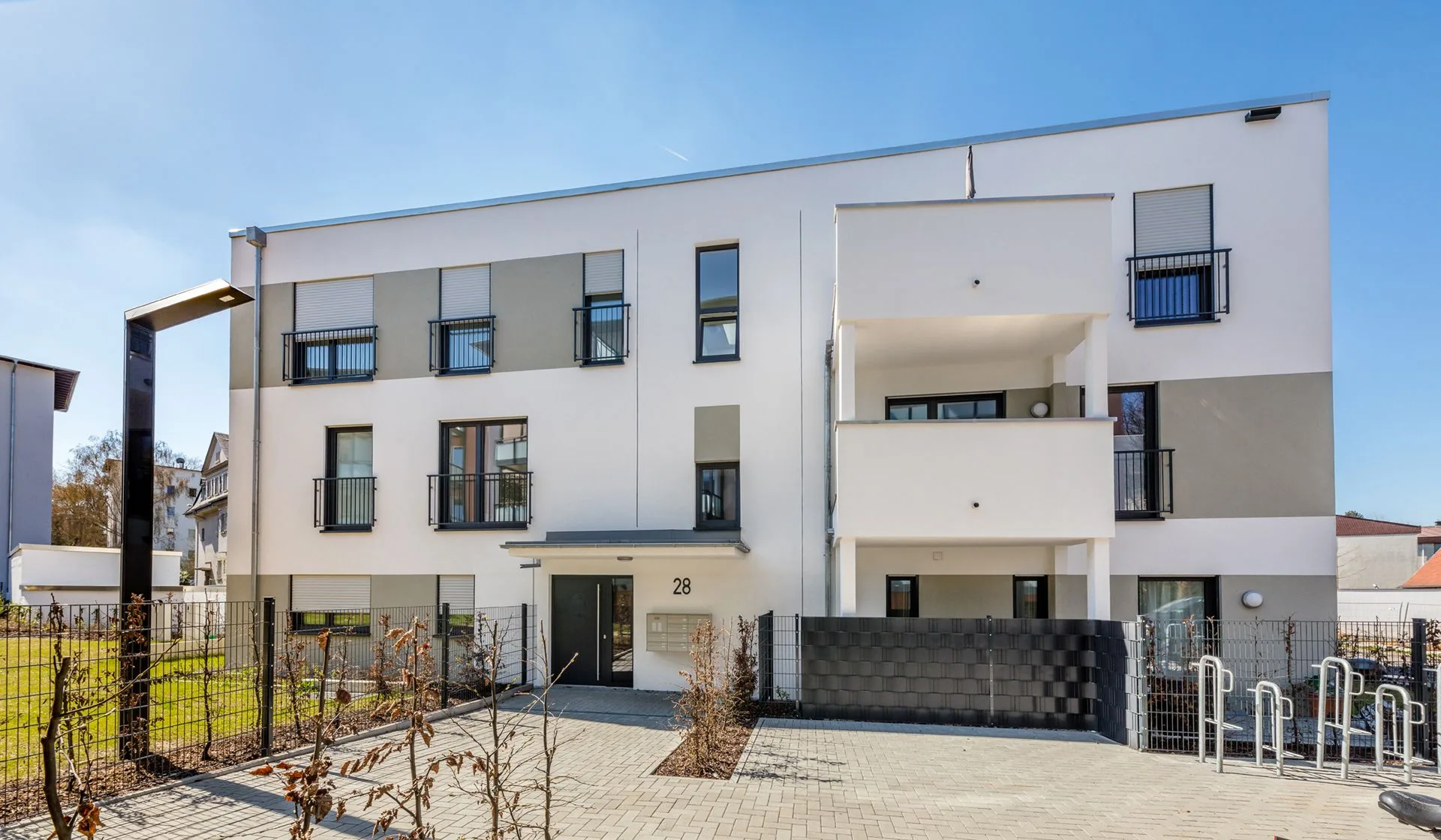 Mehrfamilienhaus Frankfurt von Meisterstueck Haus Frontansicht