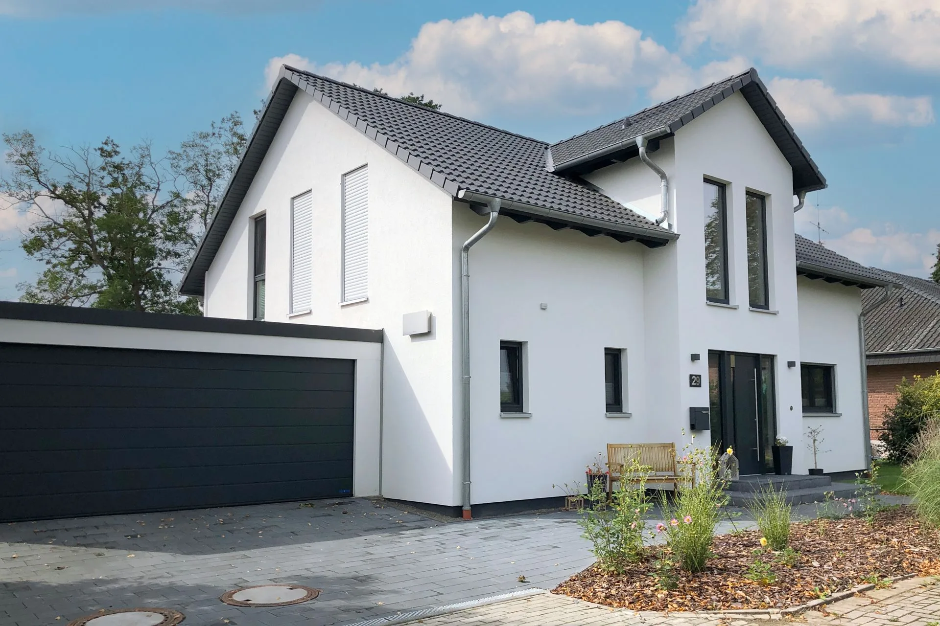 Individuelles EffizienzHaus mit 3. Giebel