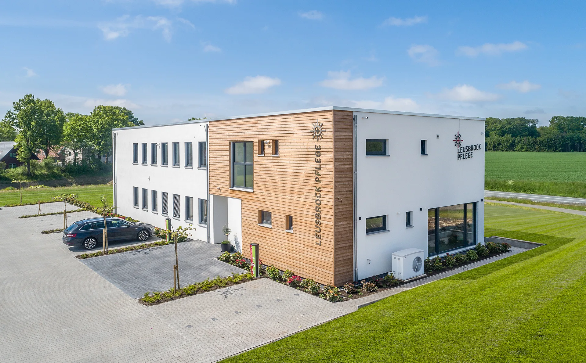 Buerogebaeude in Wettringen von Meisterstueck Haus Seitenansicht 1