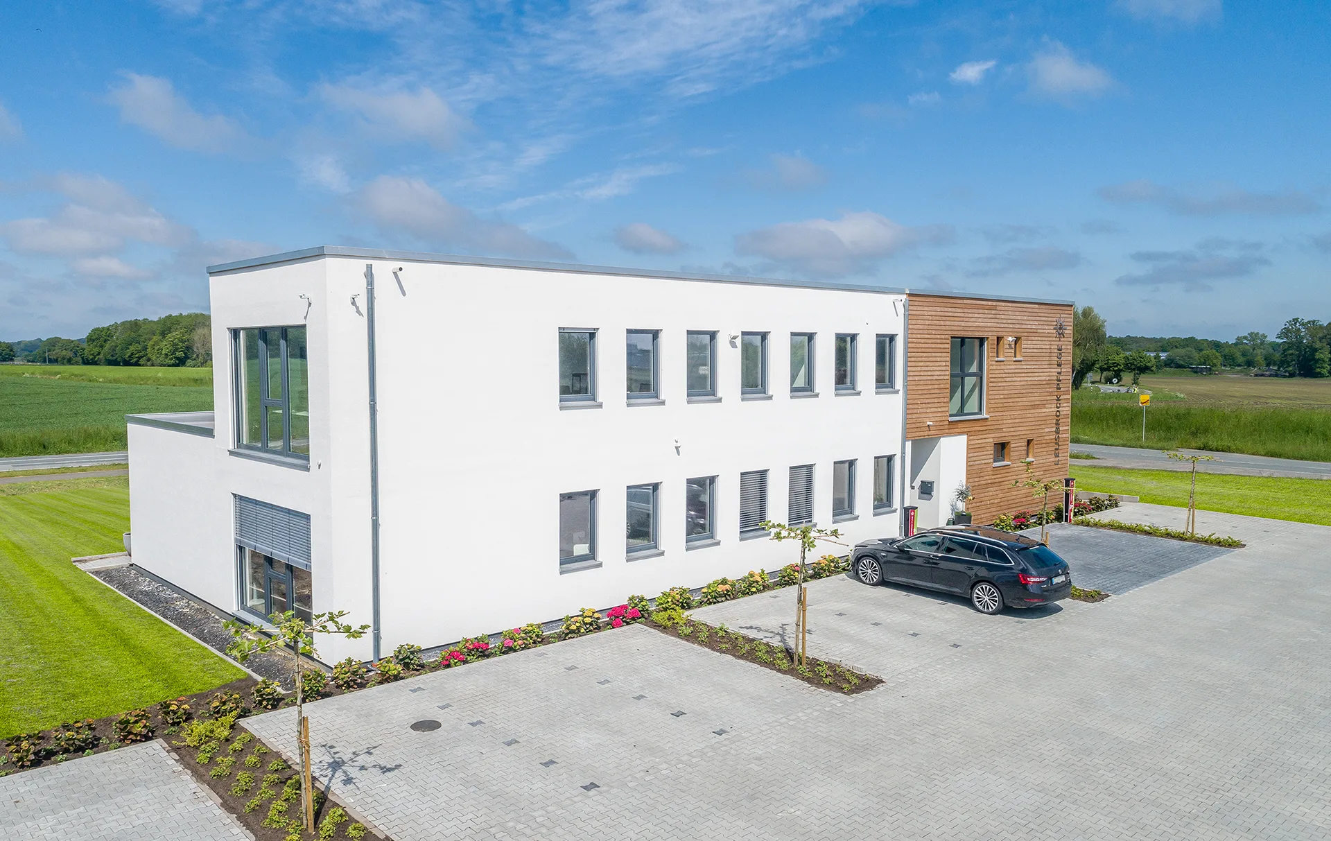 Buerogebaeude in Wettringen von Meisterstueck Haus Seitenansicht 2