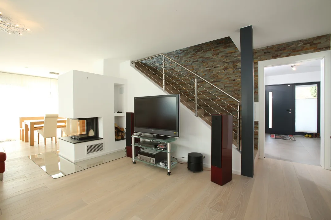 Smart Home in Hessen von Meisterstueck Haus Treppe