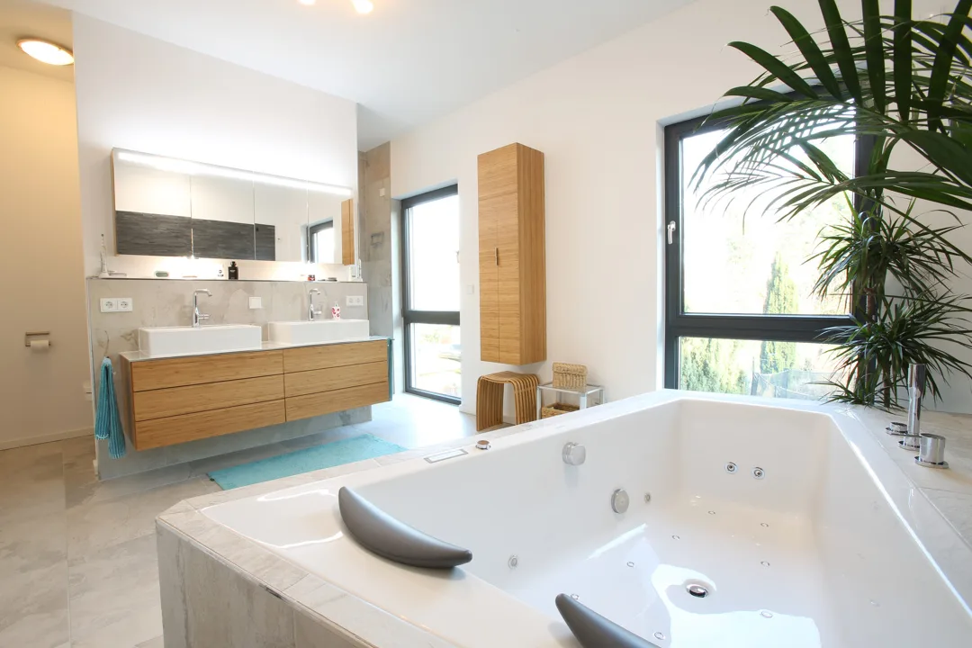 Smart Home in Hessen von Meisterstueck Haus Badezimmer